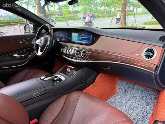 Mercedes-Benz S450 4Matic 2018 - Xe đã lên mâm Maybach S680 siêu đẹp
