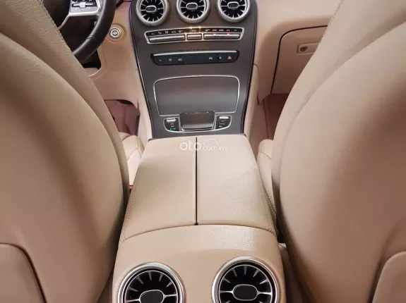 Mercedes-Benz GLC 300 4Matic 2021 - Mercedes GLC 300 4Matic 2021 - bán xe ô tô cũ uy tín tại Hà Nội