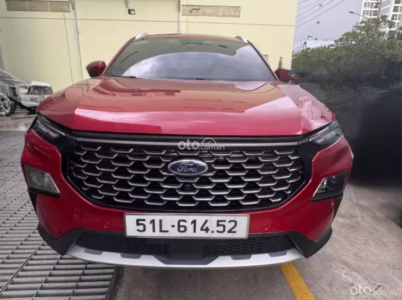 Ford Territory Titanium X 2023 - Xe cá nhân ủy quyền, đầy đủ option hiện đại