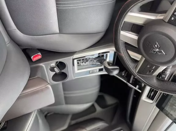 Mitsubishi Xpander AT Premium 2024 - Xpander Premium 2024