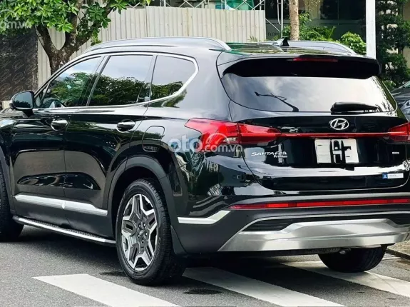 Hyundai Santa Fe 2.5 Xăng Cao cấp 2023 - Tư nhân 1 chủ từ đầu