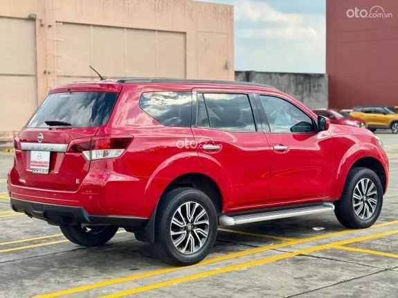 Nissan Terra 2.5L E 2WD 7 AT 2019 - SUV đa dụng cao cấp 2019, lướt nhẹ như mới