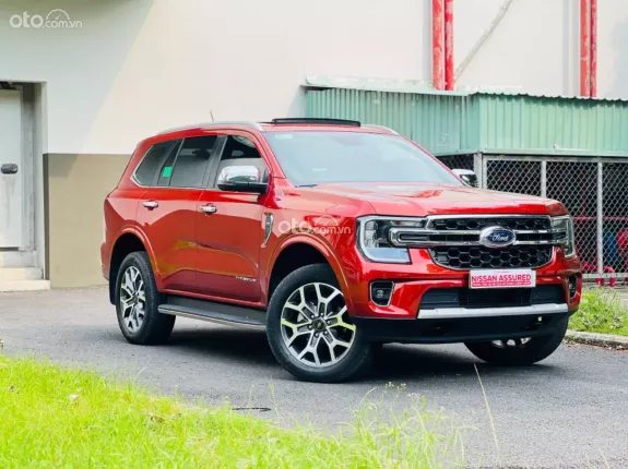 Ford Everest Titanium 2.0 AT 4x2 2022 - Giá tốt cho chiếc SUV mạnh mẽ