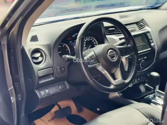 Nissan Navara NP300 VL 4x4 AT 2022 - Xe lướt chất lượng, pháp lý minh bạch