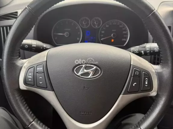 Hyundai i30 1.6 AT 2009 - Bản full CW