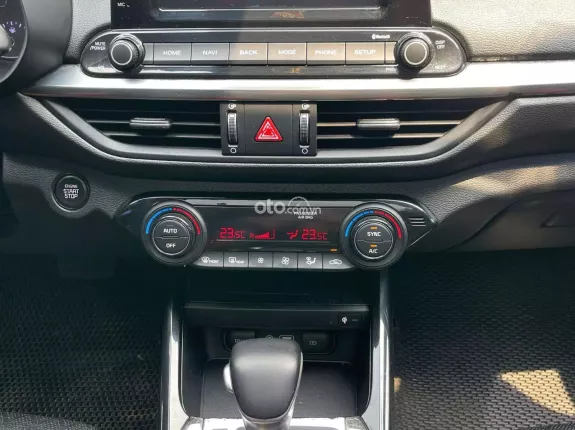 Kia Cerato 2.0 AT Premium 2019 - Xe cũ chất lượng cao giá tốt