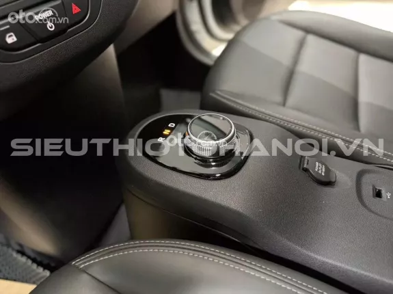 VinFast VF5 Plus 2025 - Miễn phí sạc pin đến 2027