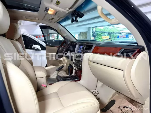 Lexus LX 570 2008 - Sang trọng tiện nghi