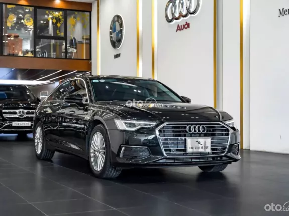 Audi A6 1.8 TFSI 2022 - Siêu lướt 4000 km, giá 1,8x tỷ