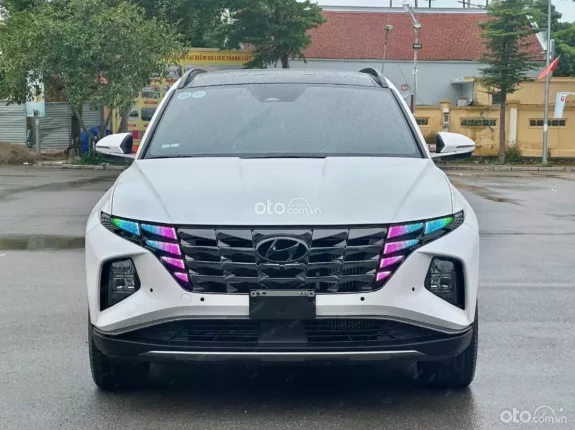 Hyundai Tucson 1.6 Turbo HTRAC 2023 - Một chủ từ mới chạy 1., 3 vạn thơm mùi mới