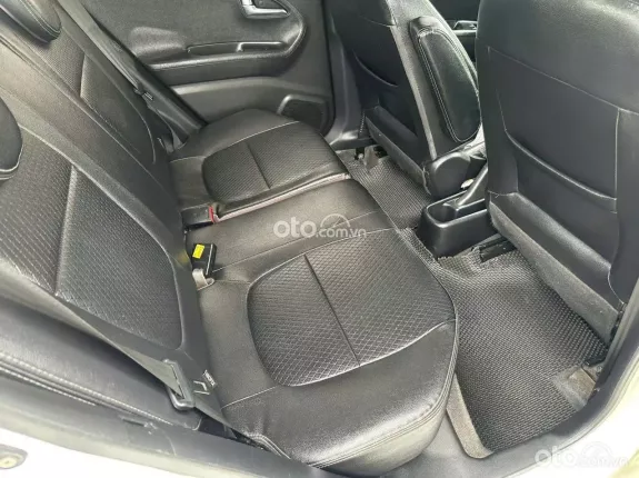 Kia Morning AT 2011 - Odo 120.000 km