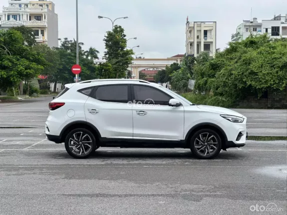 MG ZS 1.5 2WD Luxury 2021 - Odo 6 vạn km 1 chủ từ đầu