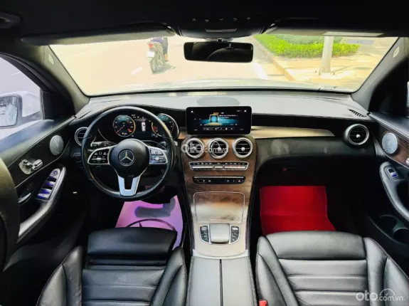 Mercedes-Benz GLC 200 4Matic 2020 - GLC 200 4Matic sản xuất và đăng ký cuối năm 2020, xe 1 chủ từ mớii