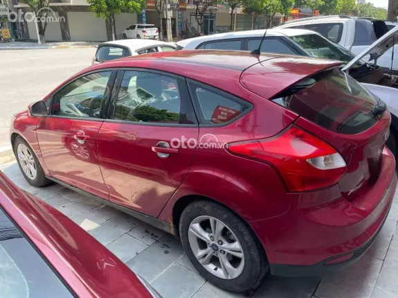 Ford Focus 1.6L 2015 - Xe tư nhân 1 chủ, ngoại thất màu đỏ đẹp