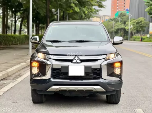 Mitsubishi Triton 4×2 AT MIVEC 2020 - Siêu mới
