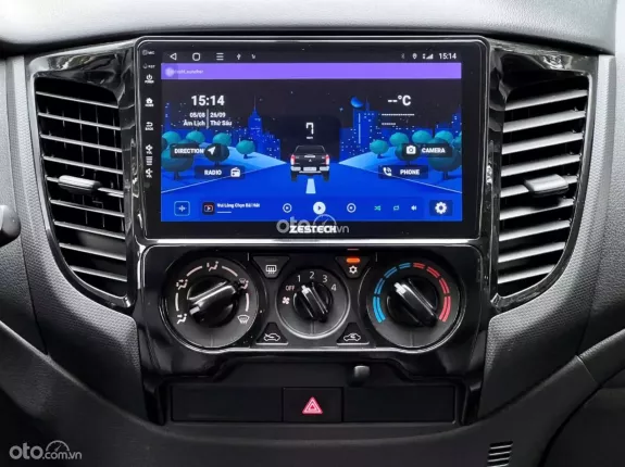 Mitsubishi Triton 4×2 AT MIVEC 2020 - Siêu mới