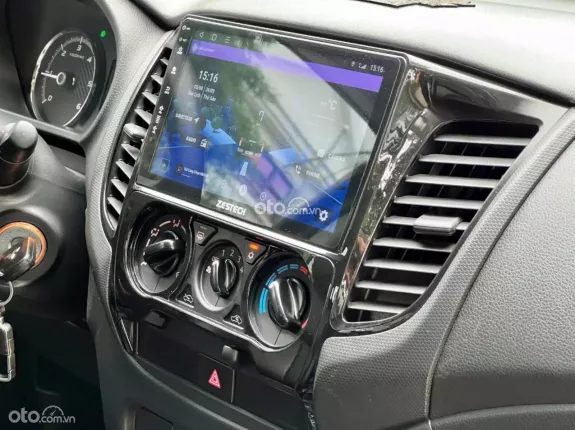 Mitsubishi Triton 4×2 AT MIVEC 2020 - Siêu mới