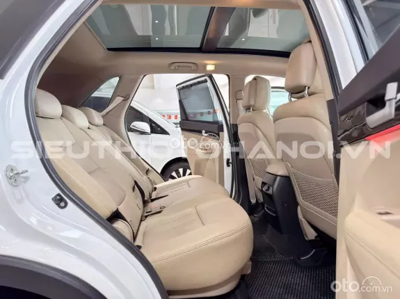 Kia Sorento 2WD 2.2 DATH 2019 - Xe zin nguyên bản theo hãng