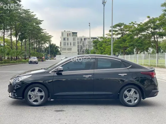 Hyundai Accent 1.4 AT 2020 - Xe tư nhân 1 chủ mua mới từ đầu, lốp theo xe