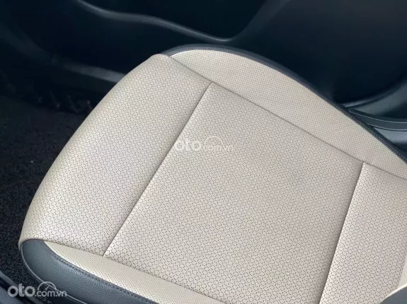 Hyundai Accent 1.4 AT 2020 - Xe tư nhân 1 chủ mua mới từ đầu, lốp theo xe