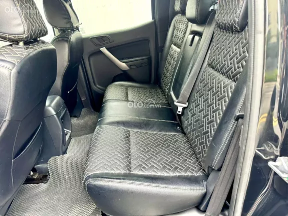 Ford Ranger XLS 2.2 4x2 AT 2019 - Xe tư nhân bao check thoải mái, xe đã bộ ghế da,..