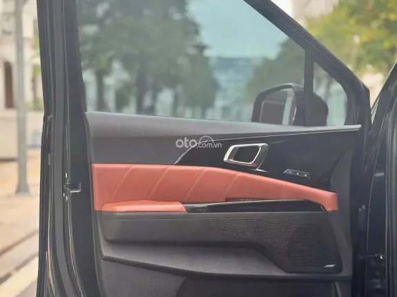 Kia Carnival 2.2D Signature 2022 - Giá tốt thương lượng