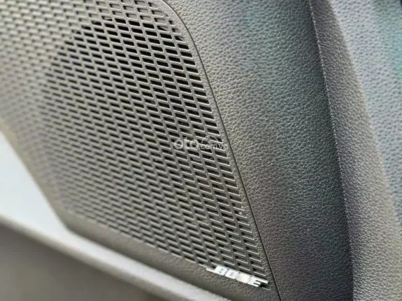 Kia Carnival 2.2D Signature 2022 - Giá tốt thương lượng