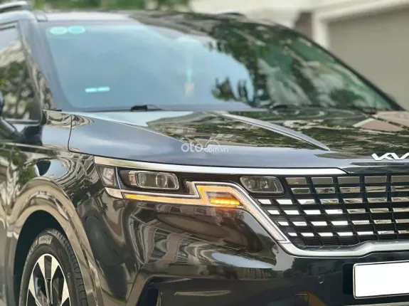 Kia Carnival 2.2D Signature 2022 - Giá tốt thương lượng