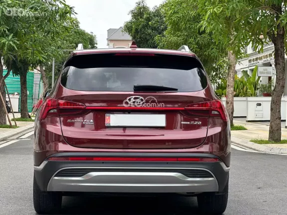 Hyundai Santa Fe 2.2 Dầu Cao cấp 2021 - Xe đẹp chuẩn, chủ đi giữ gìn