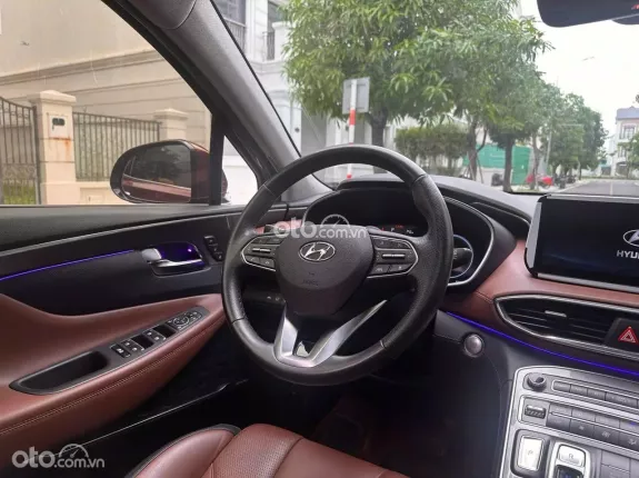 Hyundai Santa Fe 2.2 Dầu Cao cấp 2021 - Xe đẹp chuẩn, chủ đi giữ gìn