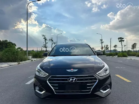Hyundai Accent 1.4 AT 2019 - Bán Hyundai accent 1.4AT, sx 2019, xe chạy hơn 8vạn