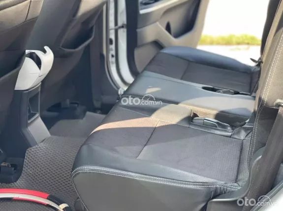 Toyota Veloz 2022 - Đi hơn 5v tư nhân một chủ từ mới