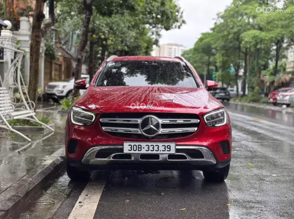 Mercedes-Benz GLC 200 4Matic 2021 - Màu đỏ kem rất đẹp, bank 65%