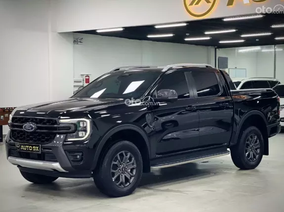 Ford Ranger Wildtrak 2.0l bi-turbo 4x4 10 AT 2024 - Xe lướt chất lượng cao giá tốt tại TP. HCM