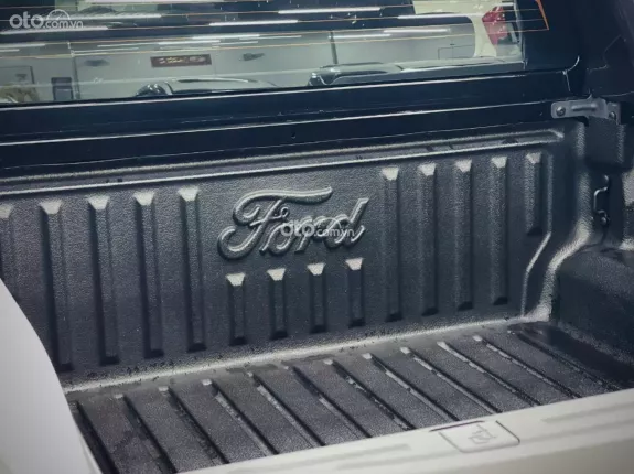 Ford Ranger Wildtrak 2.0l bi-turbo 4x4 10 AT 2024 - Xe lướt chất lượng cao giá tốt tại TP. HCM