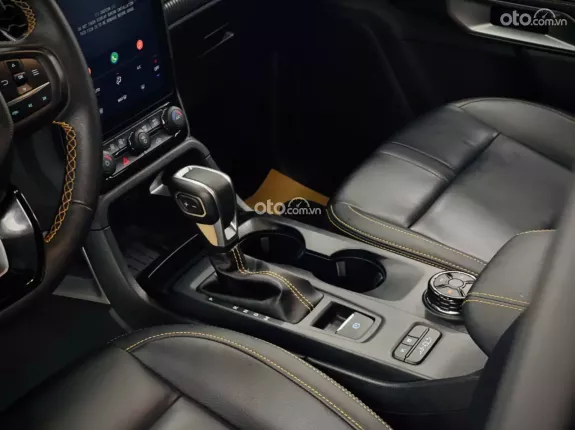 Ford Ranger Wildtrak 2.0l bi-turbo 4x4 10 AT 2024 - Xe lướt chất lượng cao giá tốt tại TP. HCM