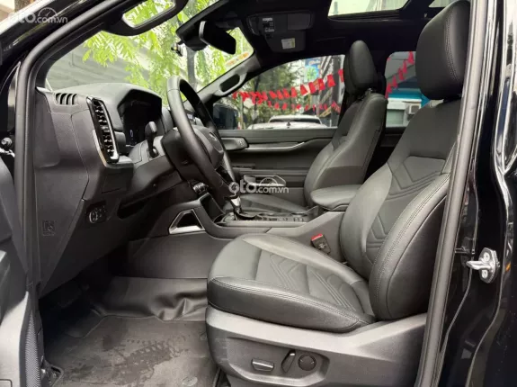 Ford Everest Titanium 2.0 AT 4x2 2025 - Siêu lướt!