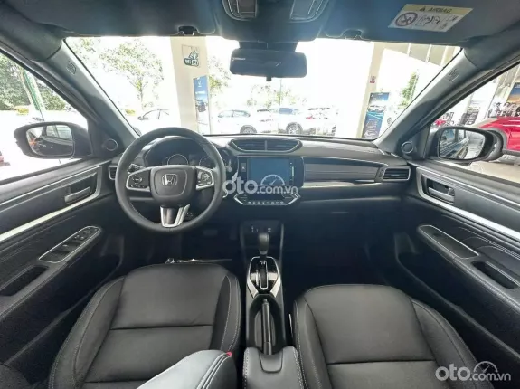 Honda BR-V L 2025 - Giảm 100% thuế trước bạ - tặng gói phụ kiện chính hãng