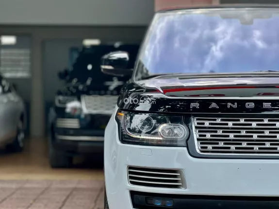 Land Rover Range Rover 2024 - Xe 4 ghế độc lập với bàn làm việc vip