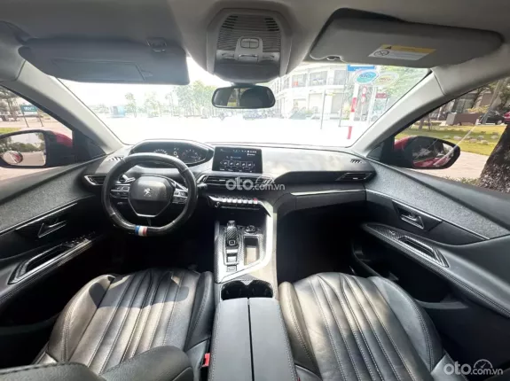 Land Rover Range Rover 2024 - Xe 4 ghế độc lập với bàn làm việc vip