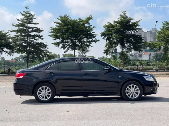 Toyota Camry 2.4G 2011 - Xe cũ chất lượng, vận hành êm ái