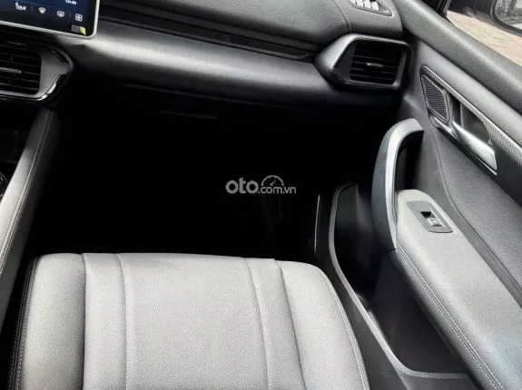 VinFast VF8 2024 - 🏅 CAM KẾT XE KHÔNG ĐÂM ĐỤNG NGẬP NƯỚC