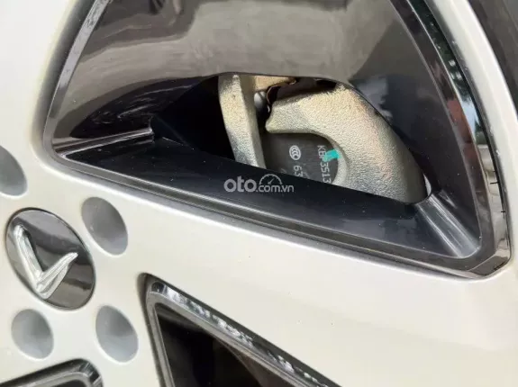 VinFast VF8 2024 - 🏅 CAM KẾT XE KHÔNG ĐÂM ĐỤNG NGẬP NƯỚC