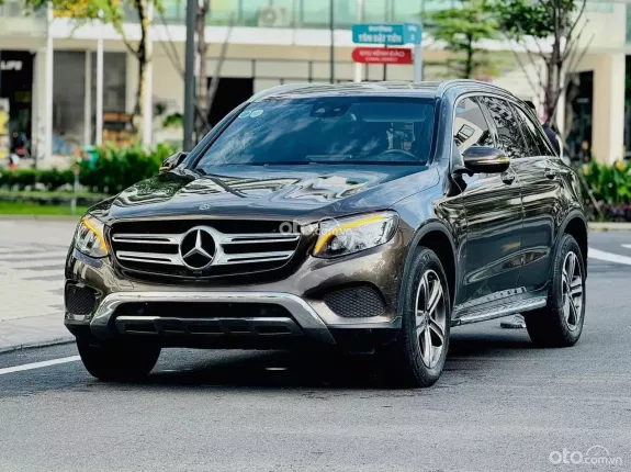 Mercedes-Benz GLC 250 4Matic 2017 - Nâu Đen