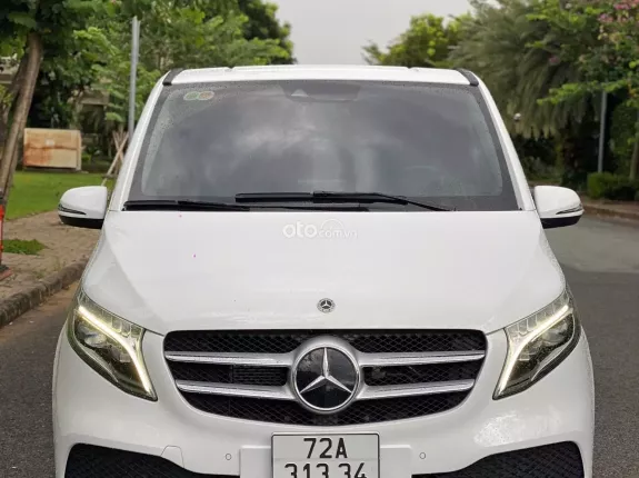 Mercedes-Benz V250 Luxury 2022 - Tiết kiệm ngay hơn 1tỉ, bank 70%