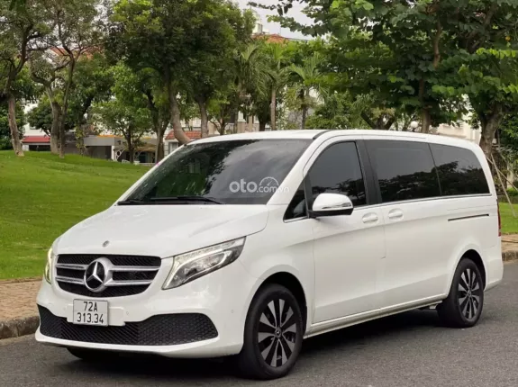 Mercedes-Benz V250 Luxury 2022 - Tiết kiệm ngay hơn 1tỉ, bank 70%