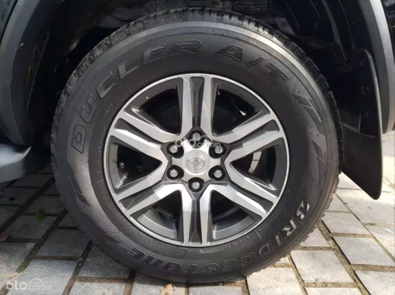Toyota Fortuner 2.7 V 4X2 AT 2017 - Toyota Fortuner 2.7 V 4X2 AT 2017 - mua bán ô tô cũ uy tín tại Hà Nội