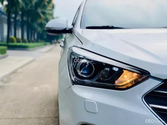 Hyundai Santa Fe 2.4L Xăng Tiêu chuẩn 2016 - Xe cũ chất lượng, bảo hành đầy đủ