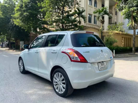 Suzuki Swift 1.4 AT 2014 - Odo 55000