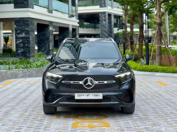 Mercedes-Benz GLC 300 2023 - Xe đăng ký T12/2024